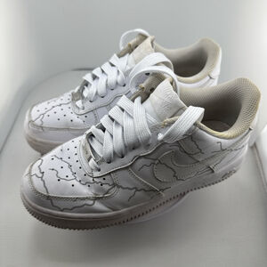 Male Nike Sneakers Size Unknown White